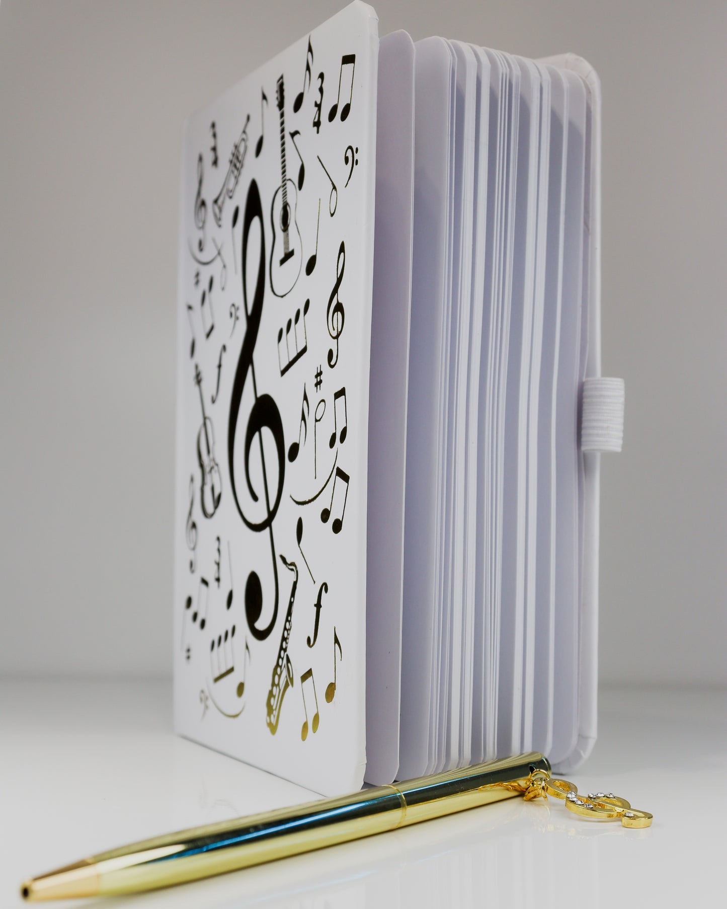 Caderno Musical com Caneta