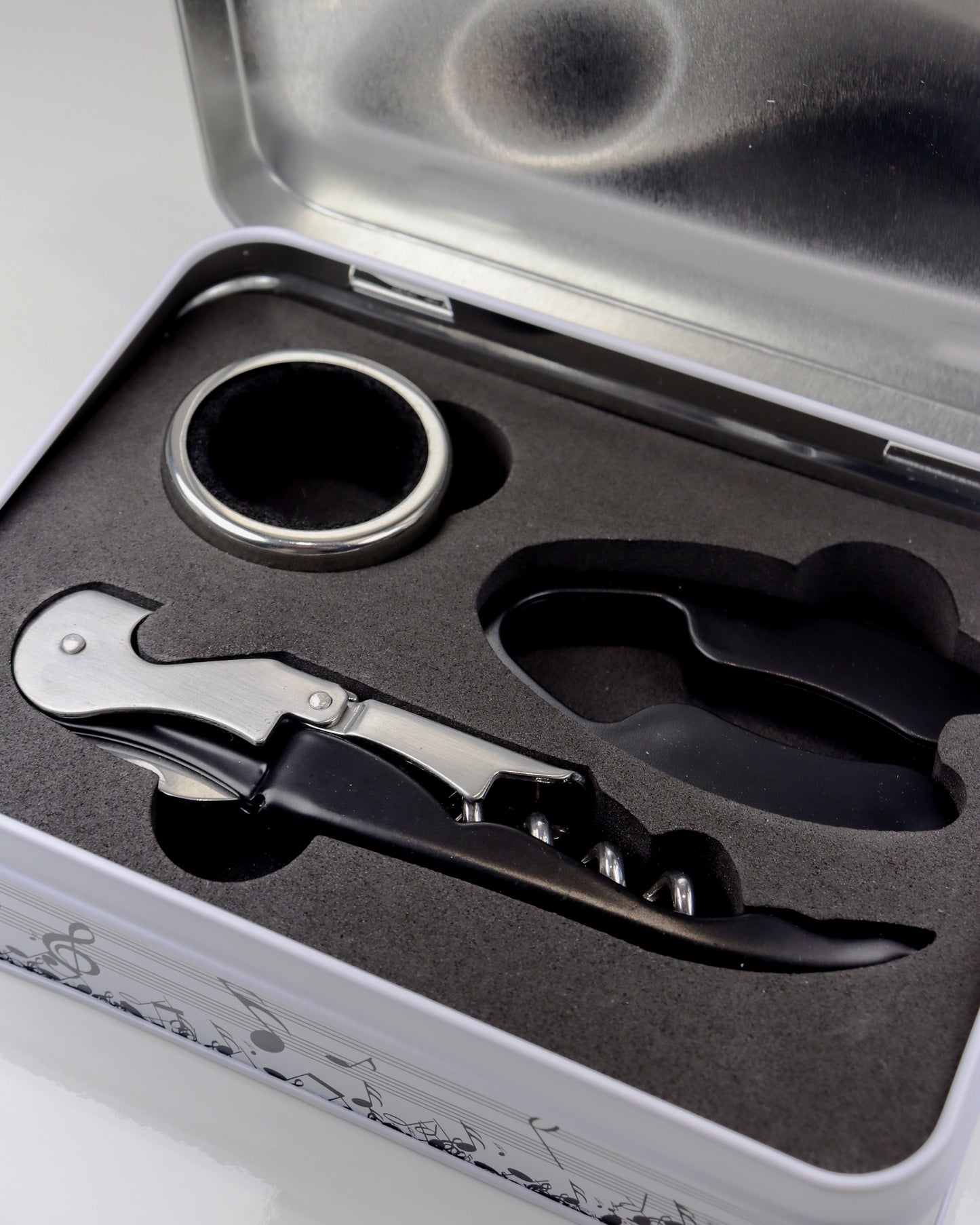 Conjunto de Acessórios de Vinho com Caixa Musical