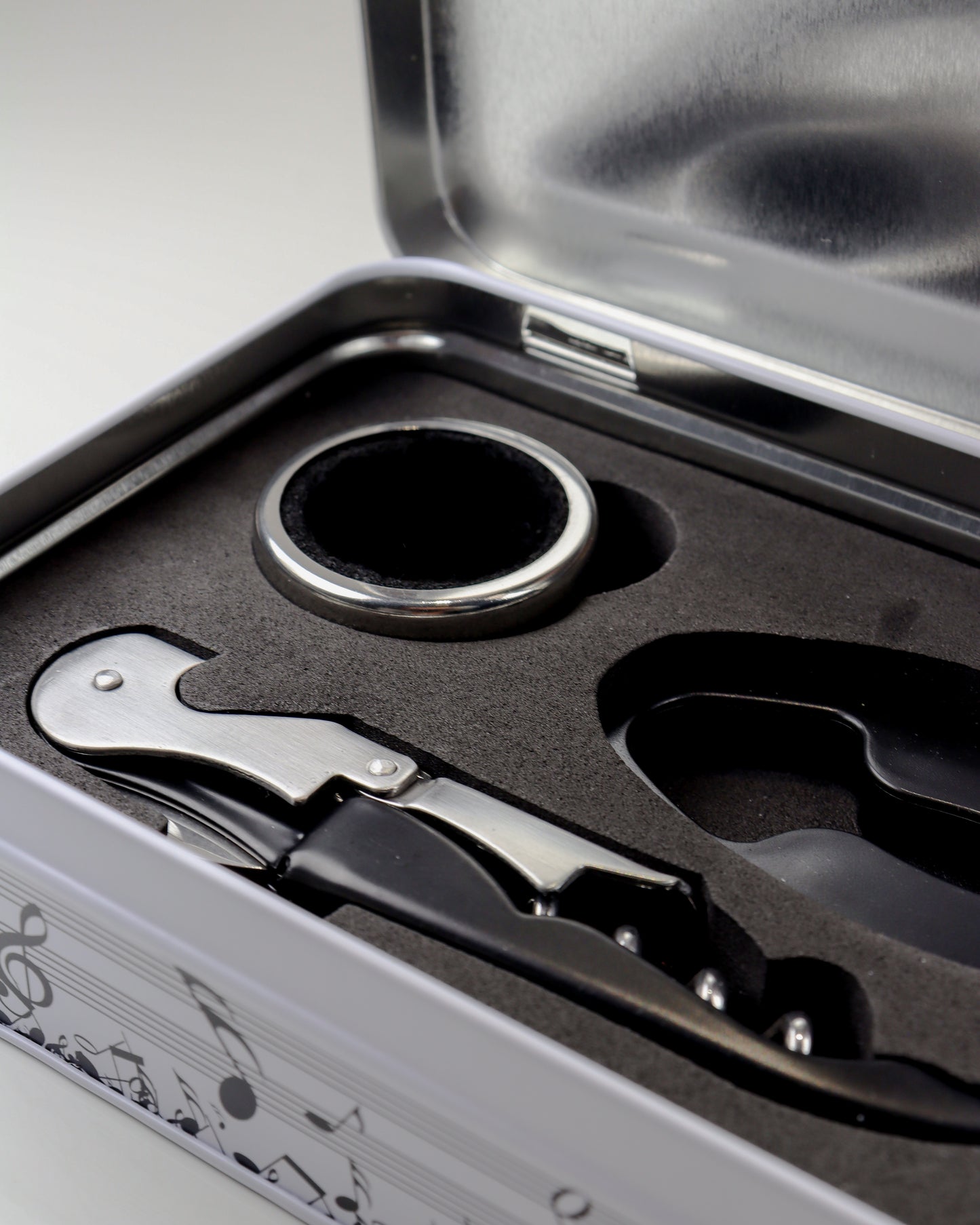 Conjunto de Acessórios de Vinho com Caixa Musical