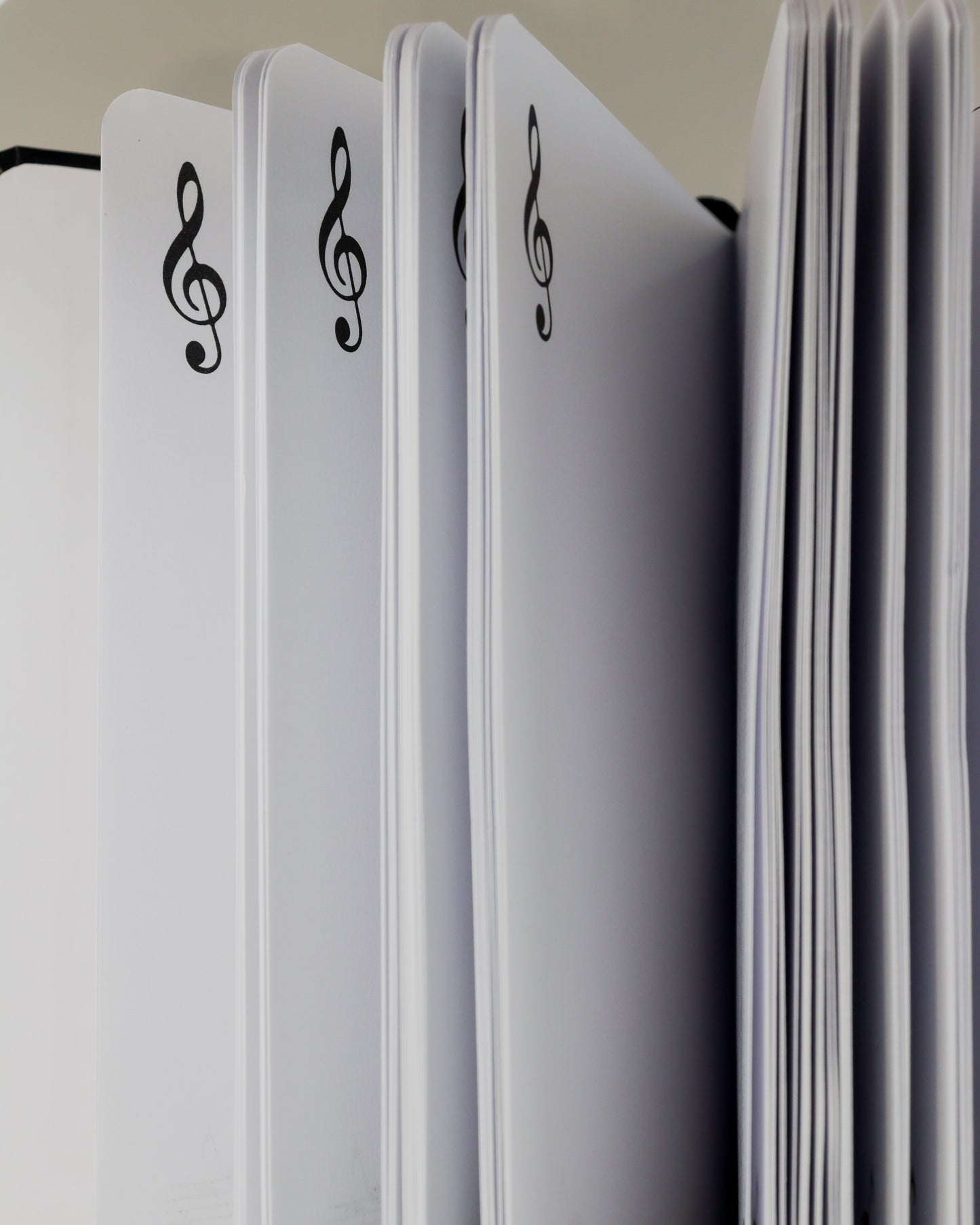 Caderno Musical com Caneta