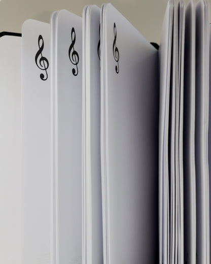 Caderno Musical com Caneta